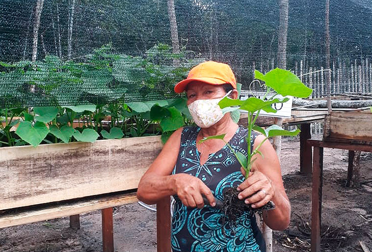 A crise climática afeta as pessoas de diversas formas. Para as mulheres indígenas ela ameaça suas tradições milenares e saúde mental.